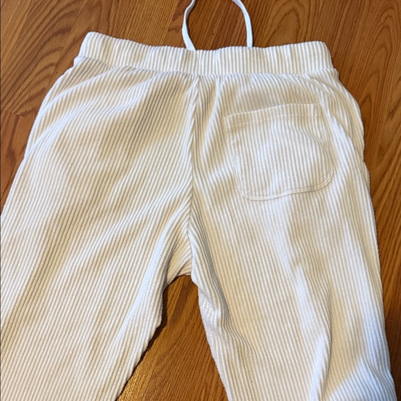 ALO Yoga White Track Pants - Picture 3 of 5